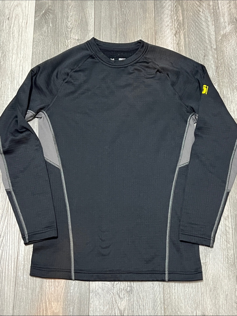 Under Armour men’s 1.5 basemap fitted cold gear  bsse layer/ black / size M